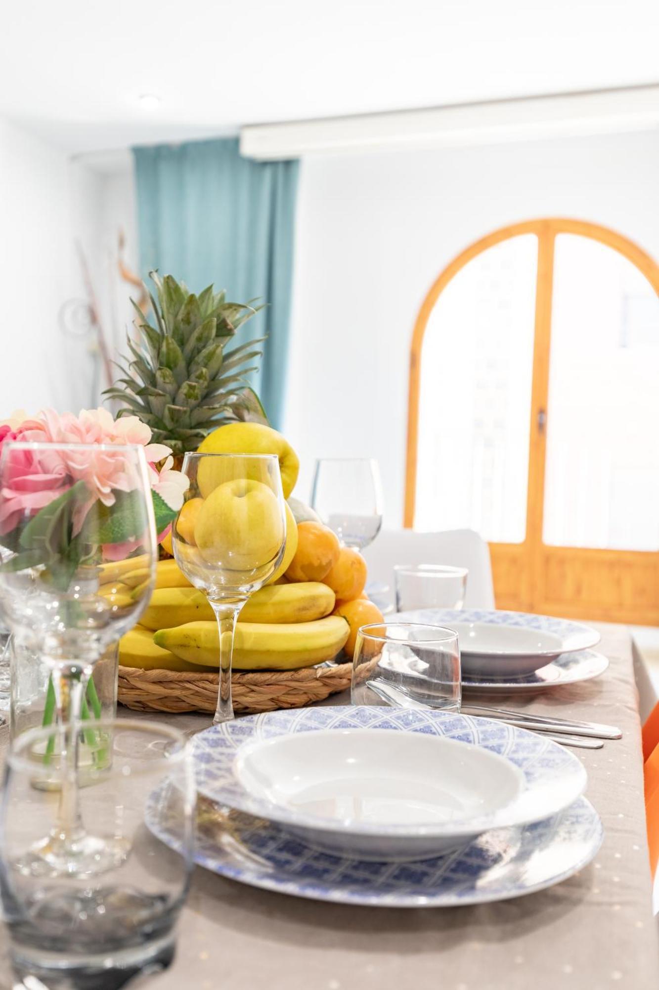 Grand - 8 Min To Center By Metro Appartement